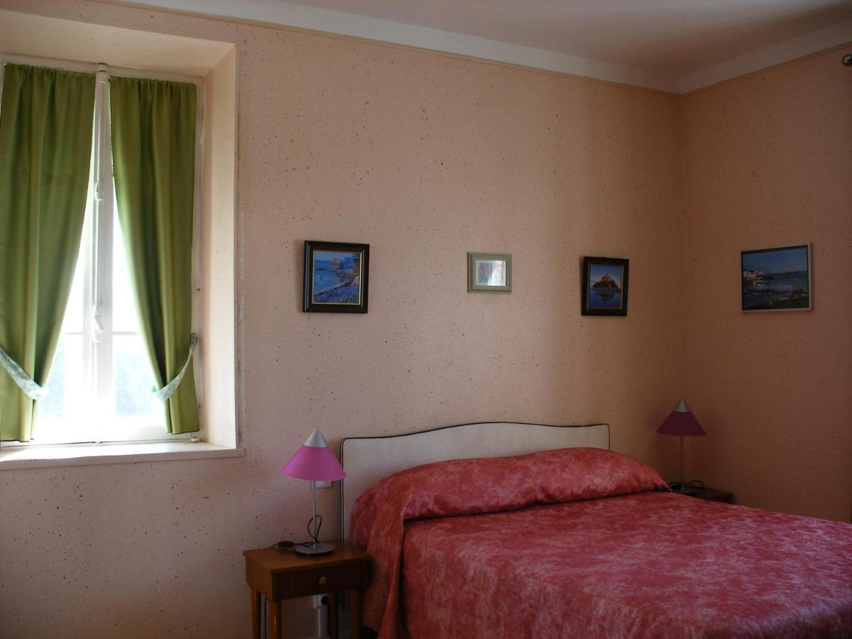 קונקרנו Hotel Modern מראה חיצוני תמונה