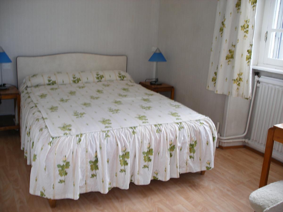 קונקרנו Hotel Modern מראה חיצוני תמונה