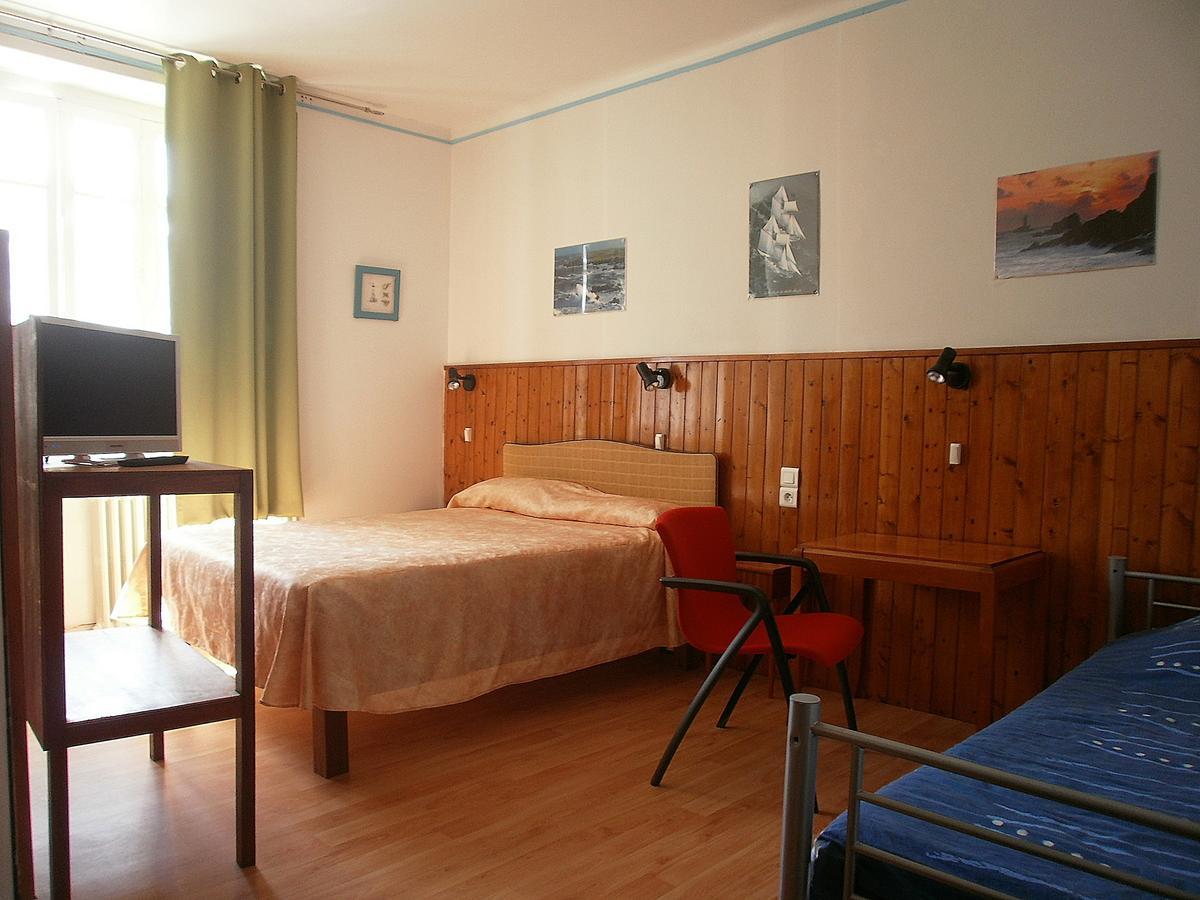 קונקרנו Hotel Modern מראה חיצוני תמונה