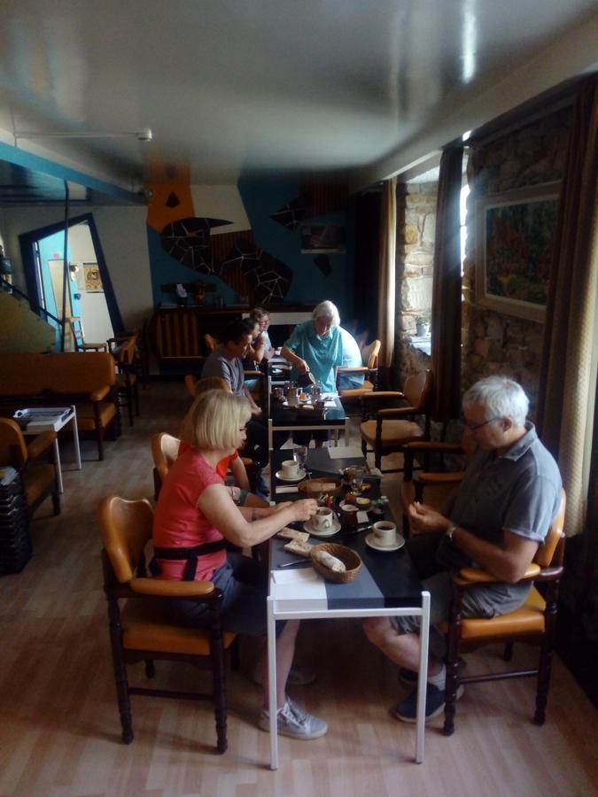 קונקרנו Hotel Modern מראה חיצוני תמונה